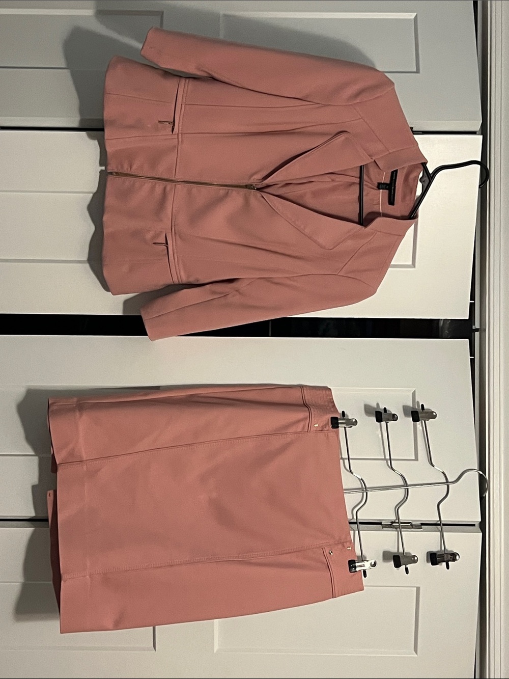 White House Black Market Pink Tailored Pencil Skirt Suit